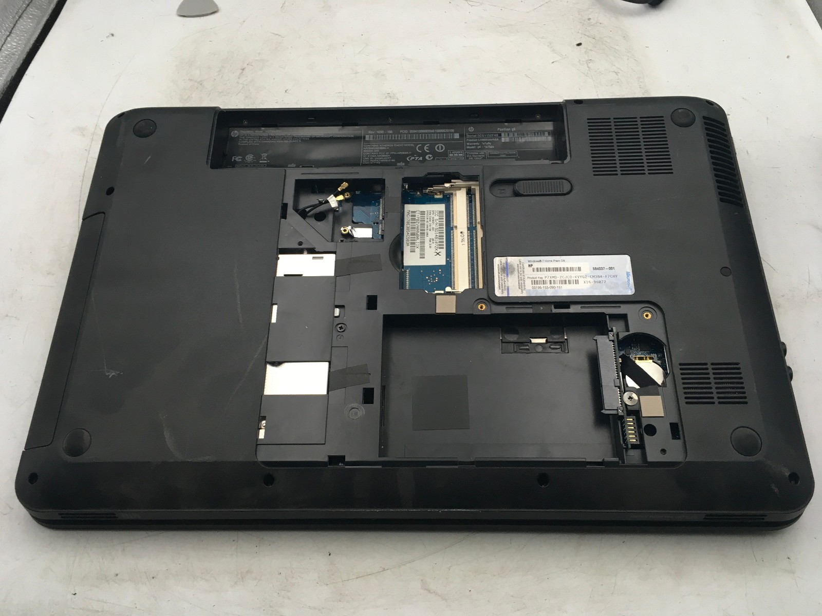 HP PAVILION G6 1A75DX – FOR PARTS/BROKEN LCD – INTEL i3-380M – NO RAM – READ -BB