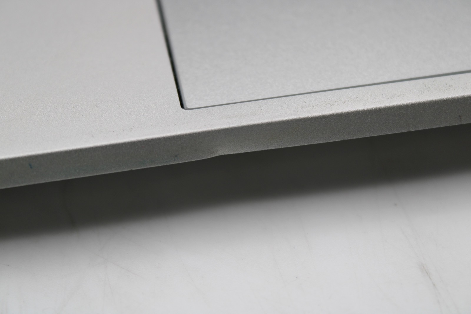 HP EliteBook 830 G7 _ i5-10310U @ 1.7 _ 8GB RAM _ 256GB SSD _ W11H