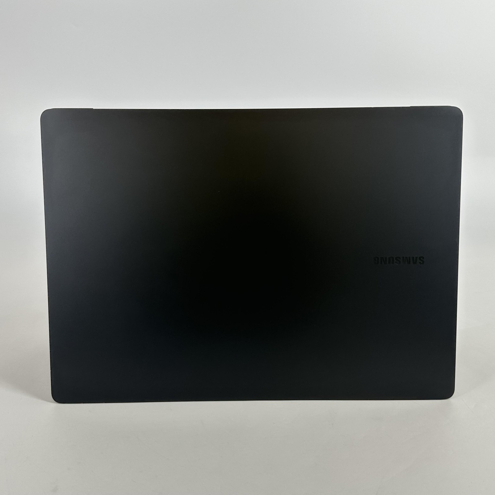 Samsung Galaxy Book3 Pro 14 Graphite QHD+ 2.2 GHz i7-1360P 16GB 512GB SSD Good