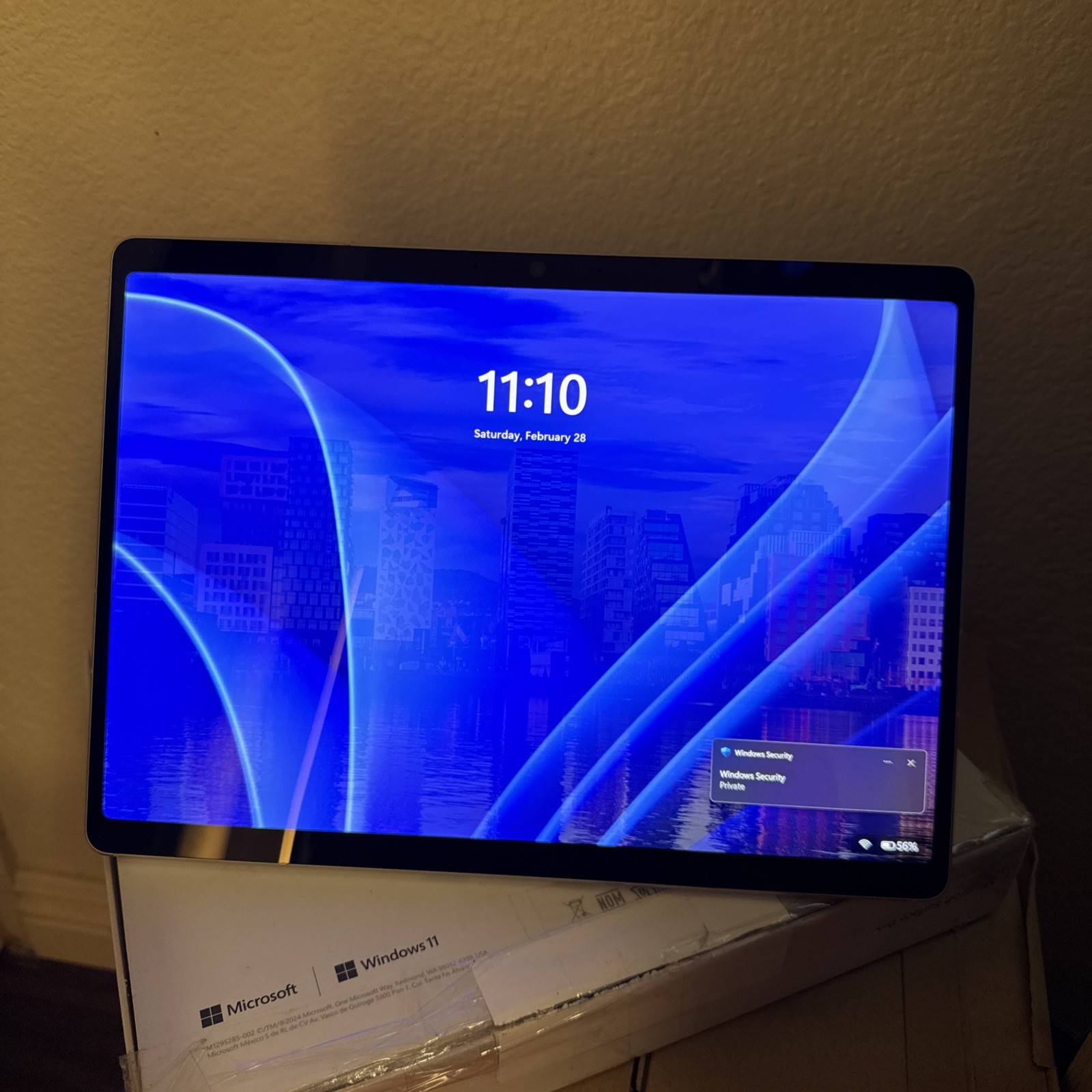 Microsoft Surface Pro 11 Snapdragon X Elite 16GB 512GB 5G