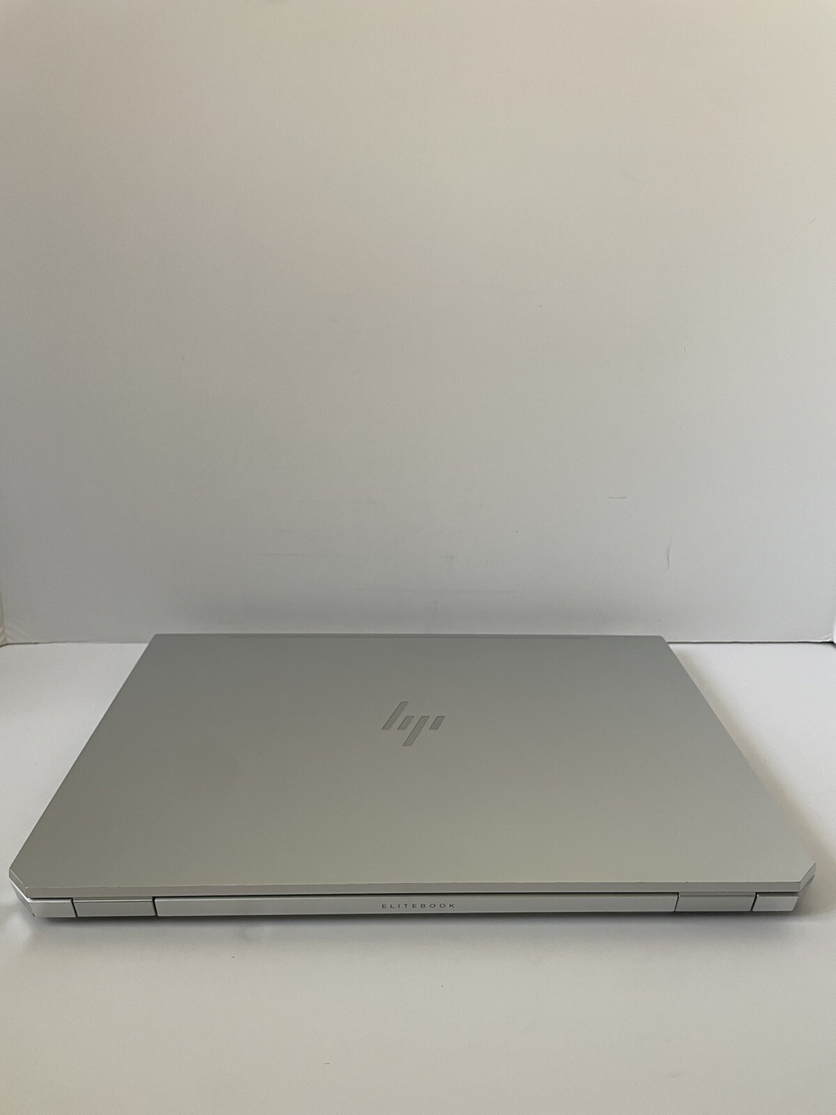 HP EliteBook 1050 G1 i7 8750H 2.20GHz 16GB Ram 256GB Nvidia GTX 1050