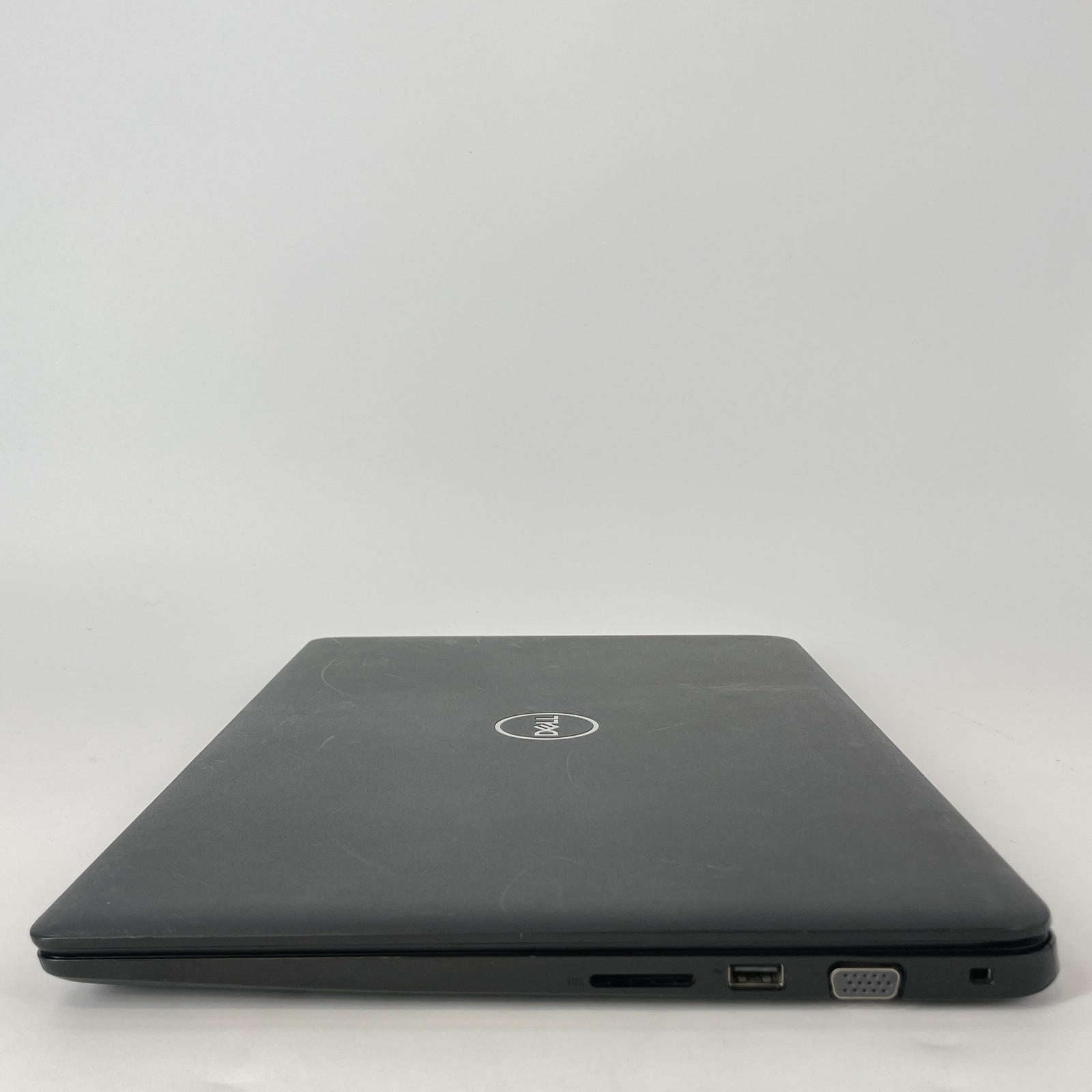 Dell Latitude 3500 15.6 FHD i7-8565U 1.80GHz 16GB 256GB SSD NVIDIA MX130 Good