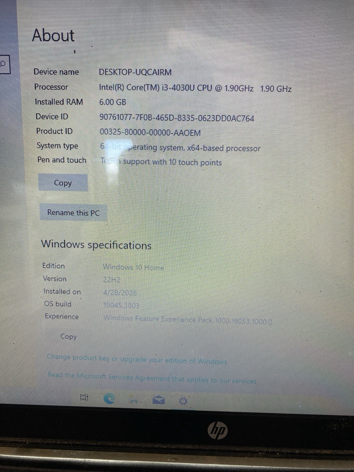 HP 15-f162dx Intel i3-4030U 6GB RAM 750GB HDD Win. 10 Home *bad battery/screen