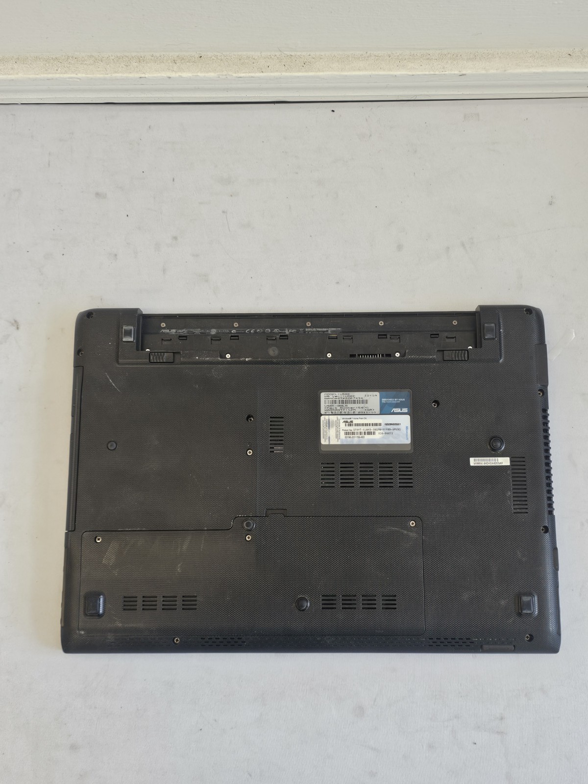 ASUS U56E-BBL6 Laptop – i5-2430m – 6GB RAM – 640GB HDD – NO BATT – Win 10 – READ
