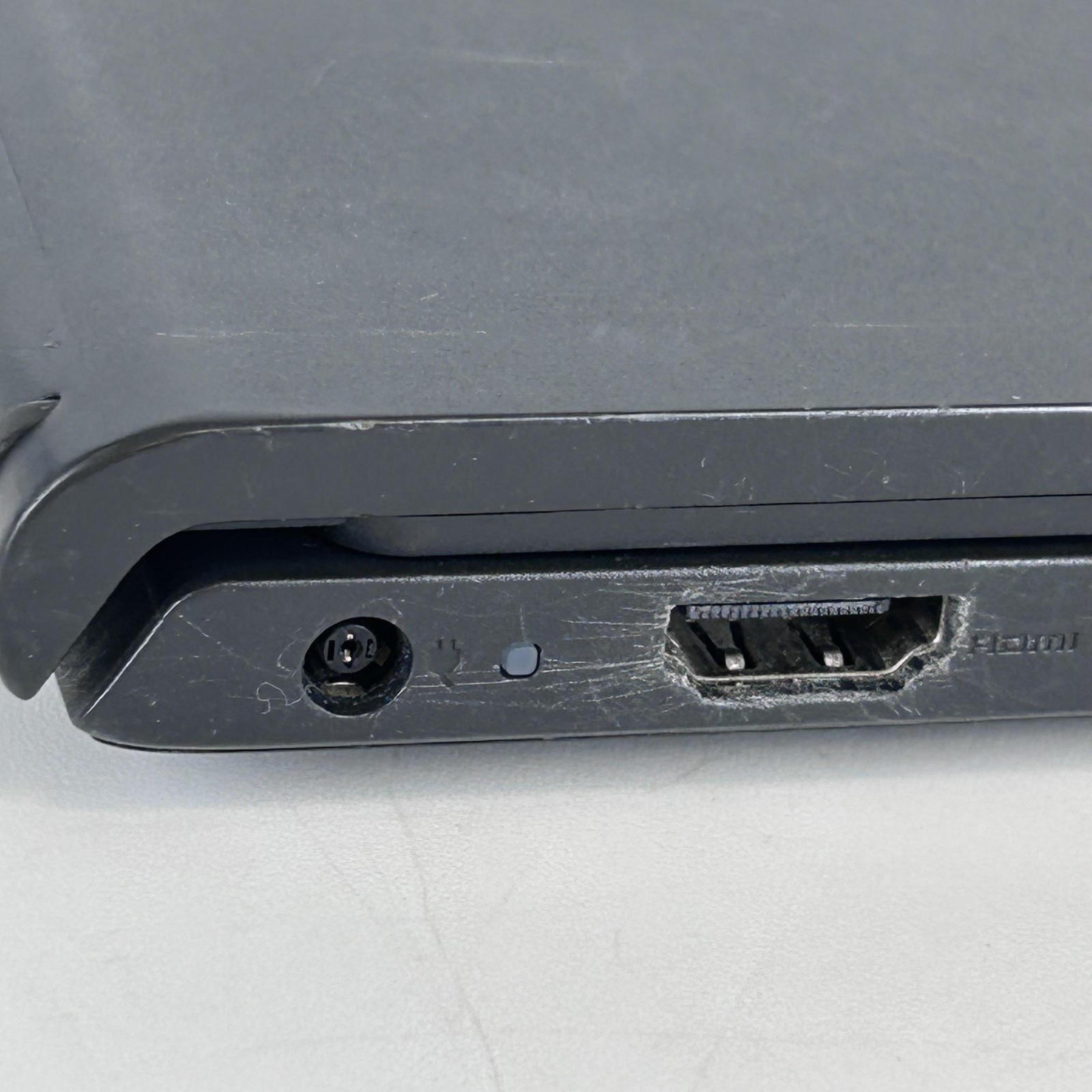 Dell Inspiron 3520 15.6 Black FHD 1.7 GHz i7-1255U 16GB 512GB SSD Fair