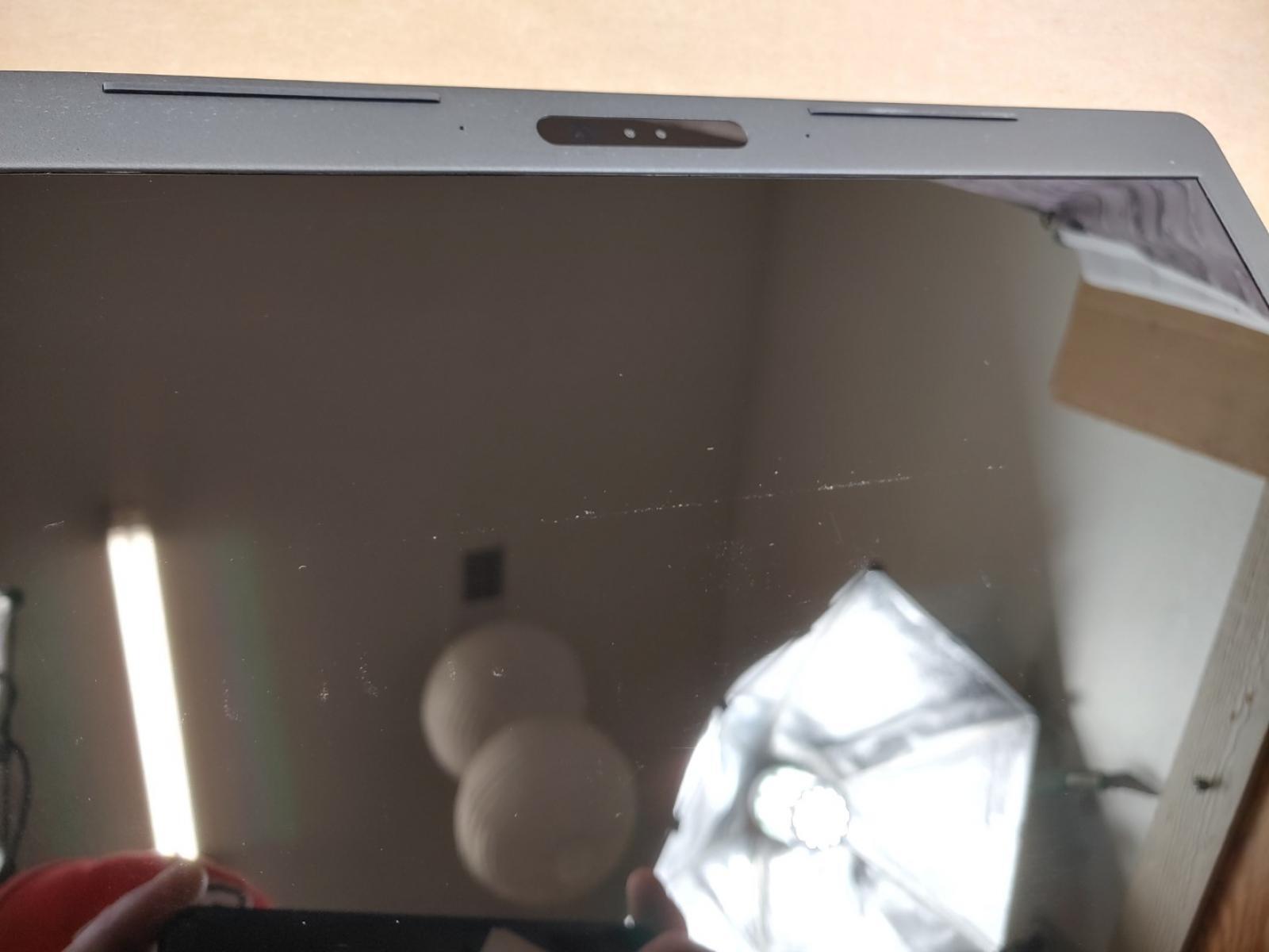 Dell Latitude 3490 14″ Touch i3-7020U✔ *NO RAM/NO HDD/NO AC* MISSING HINGE COVER