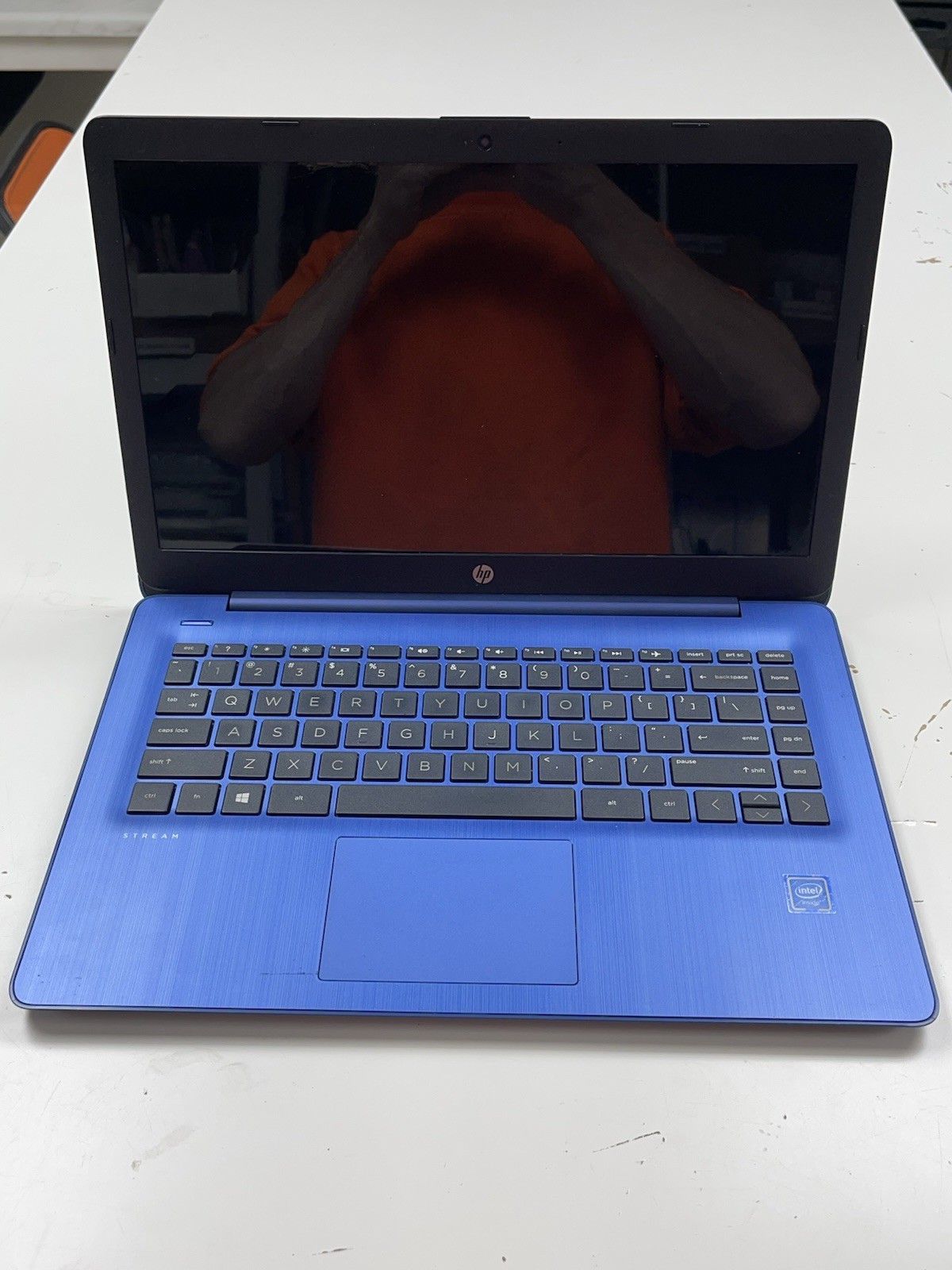 Hp Stream 14-cb171wm Intel Celeron N4000 1.1GHz 4GB Ram 64GB With BROKEN LCD