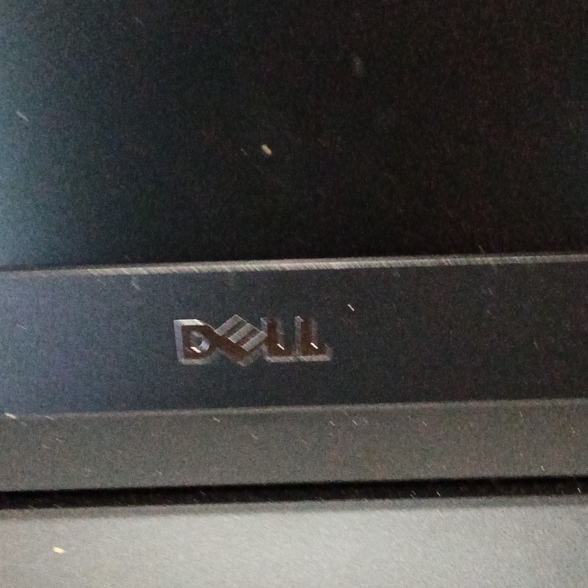 Dell Latitude E7470 14″ i5-6th Gen 8GB RAM 256GB SSD Win 10 Pro Black