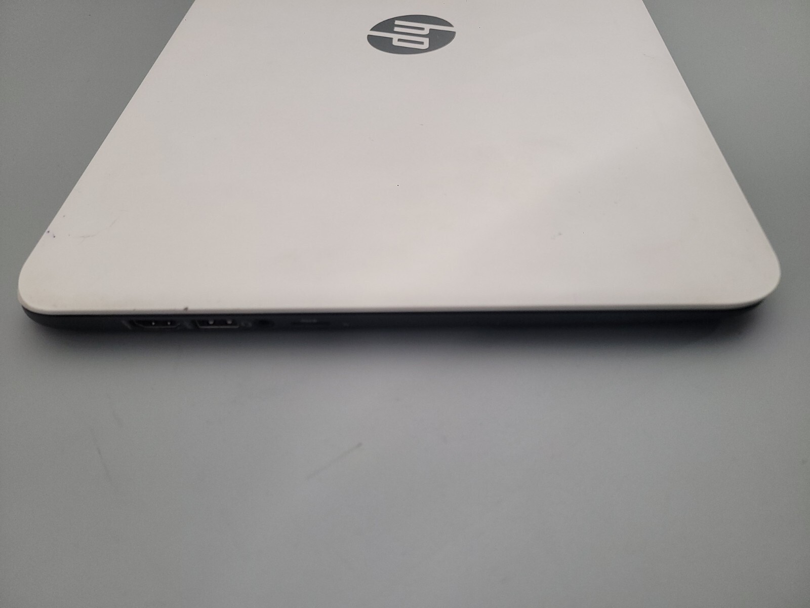 HP Chromebook 14-X013DX 14″ 4GB RAM