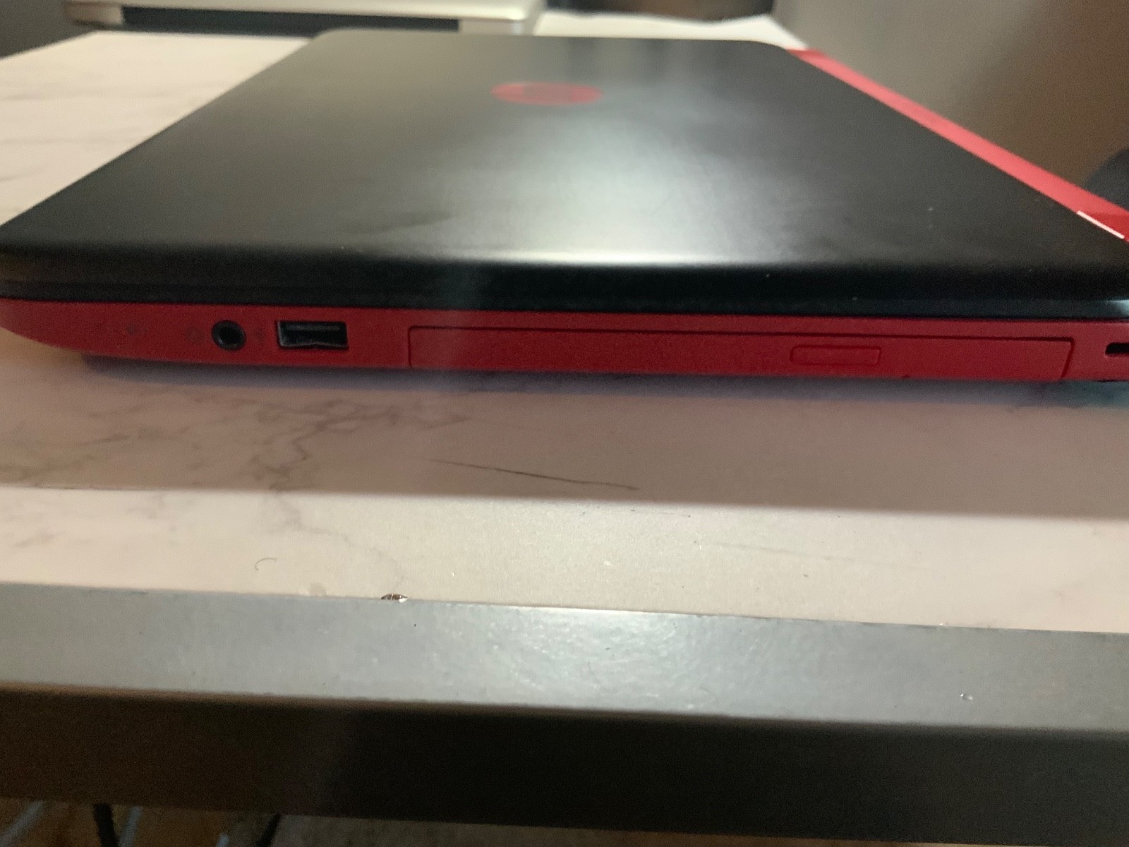 HP Pavilion Laptop – Red | AMD A8 / 8GB RAM | Windows 10 | Beats Audio 243