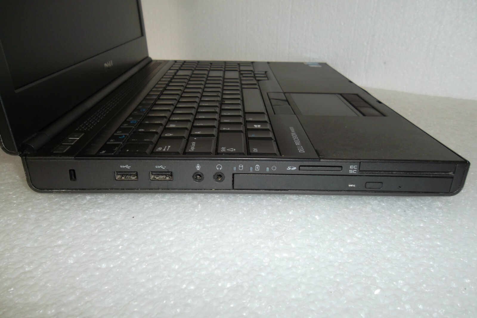 Dell Precision M4800 Intel i7-4610 3.0GHz 16GB Wi-Fi BT 1080p DVDRW 750GB Webcam