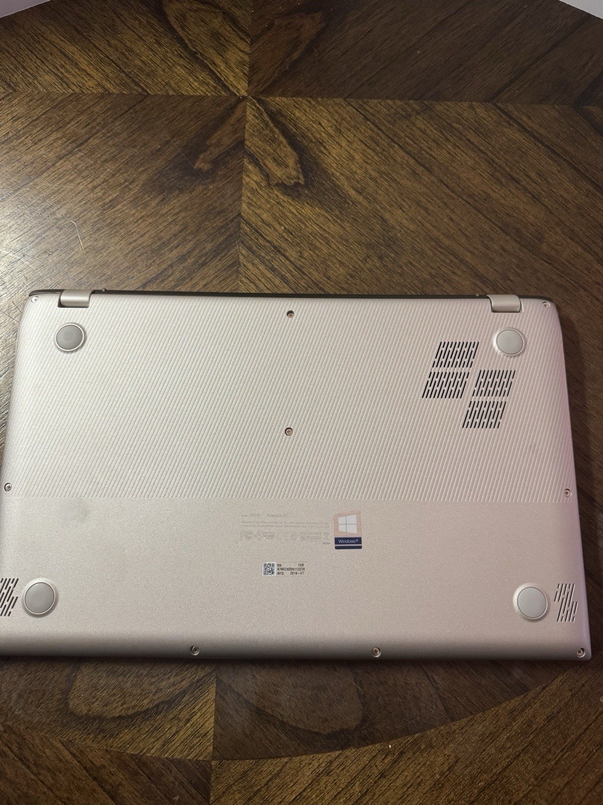 ASUS VivoBook S15 S532F Intel Core i5 15.6″ Gold w/ Charger