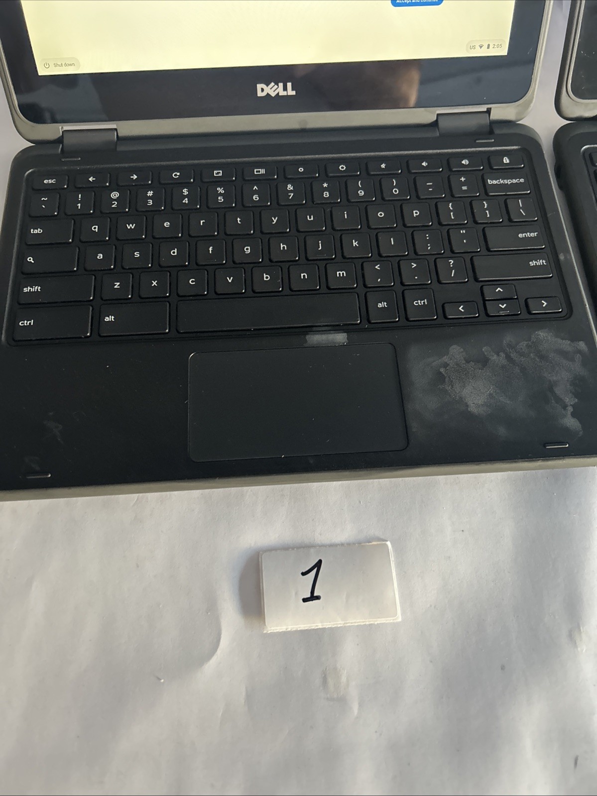 2 Dell 3189 Chromebook Parts Unit – For Spares or Repair