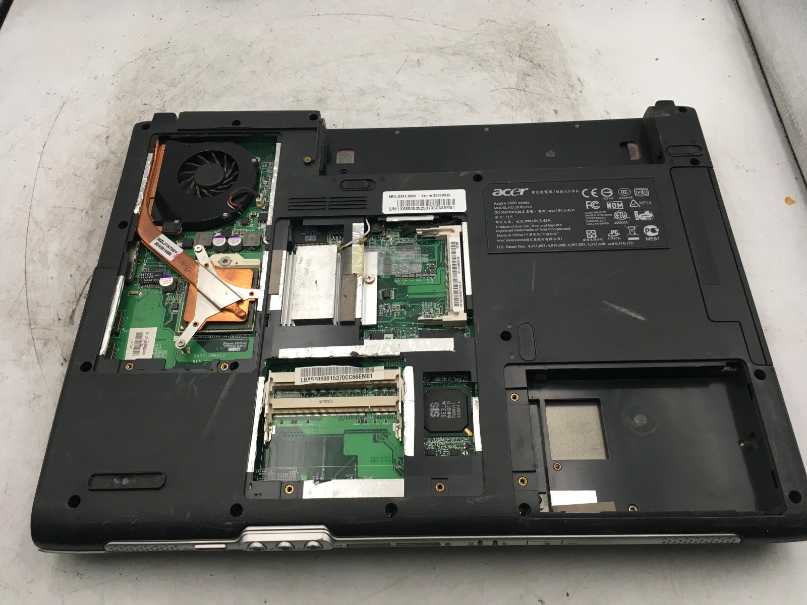 ACER ASPIRE 3000 ZL5 – FOR PARTS/REPAIR – AMD SEMPROM 2800 – NO RAM – READ – BB