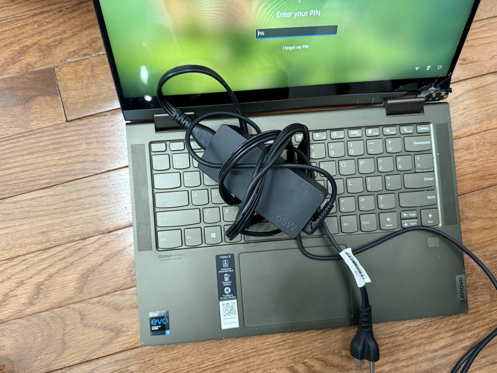 Lenovo Yoga 7 14ITL5 i5-1135G7 2.40GHz 12gb Ram 256gb FOR PARTS / REPAIR (READ)