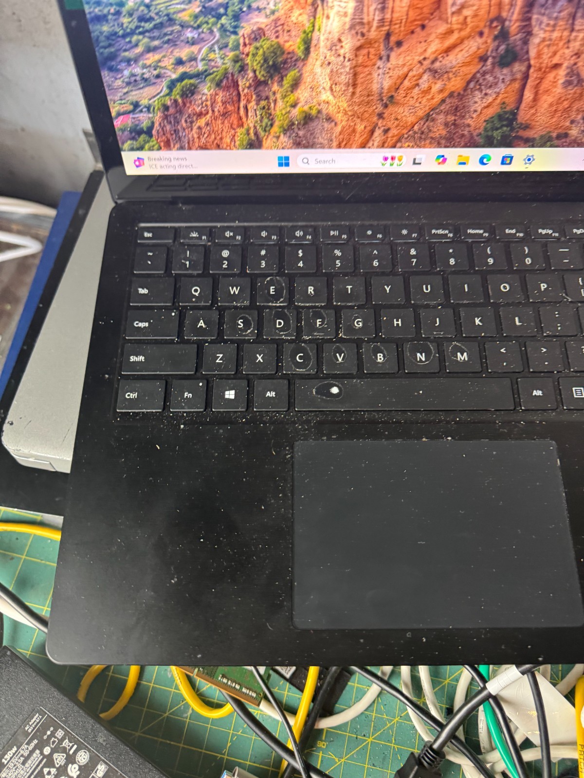 Microsoft Surface Laptop 3 1868 Core I7-1065G7 256GB SSD 16GB RAM *Read #5192