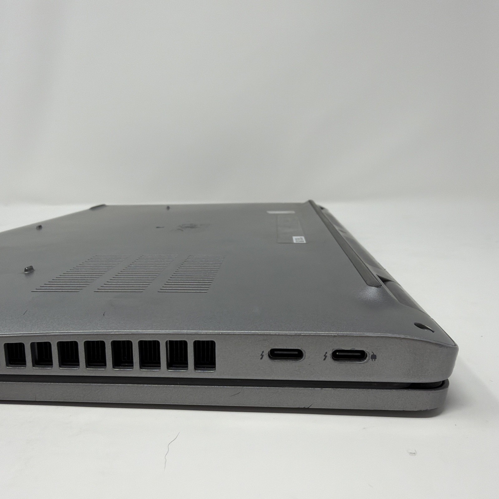 Dell Latitude 5520 i5-1145G7 8GB 256GB SSD 15.6″ FHD Win11