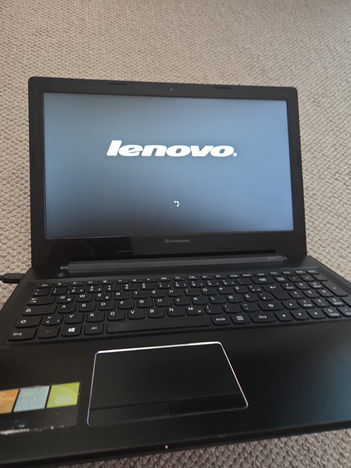Lenovo IdeaPad Z50-75 15.6″ Laptop AMD FX-7500 8GB RAM SSD Radeon R5 M230…