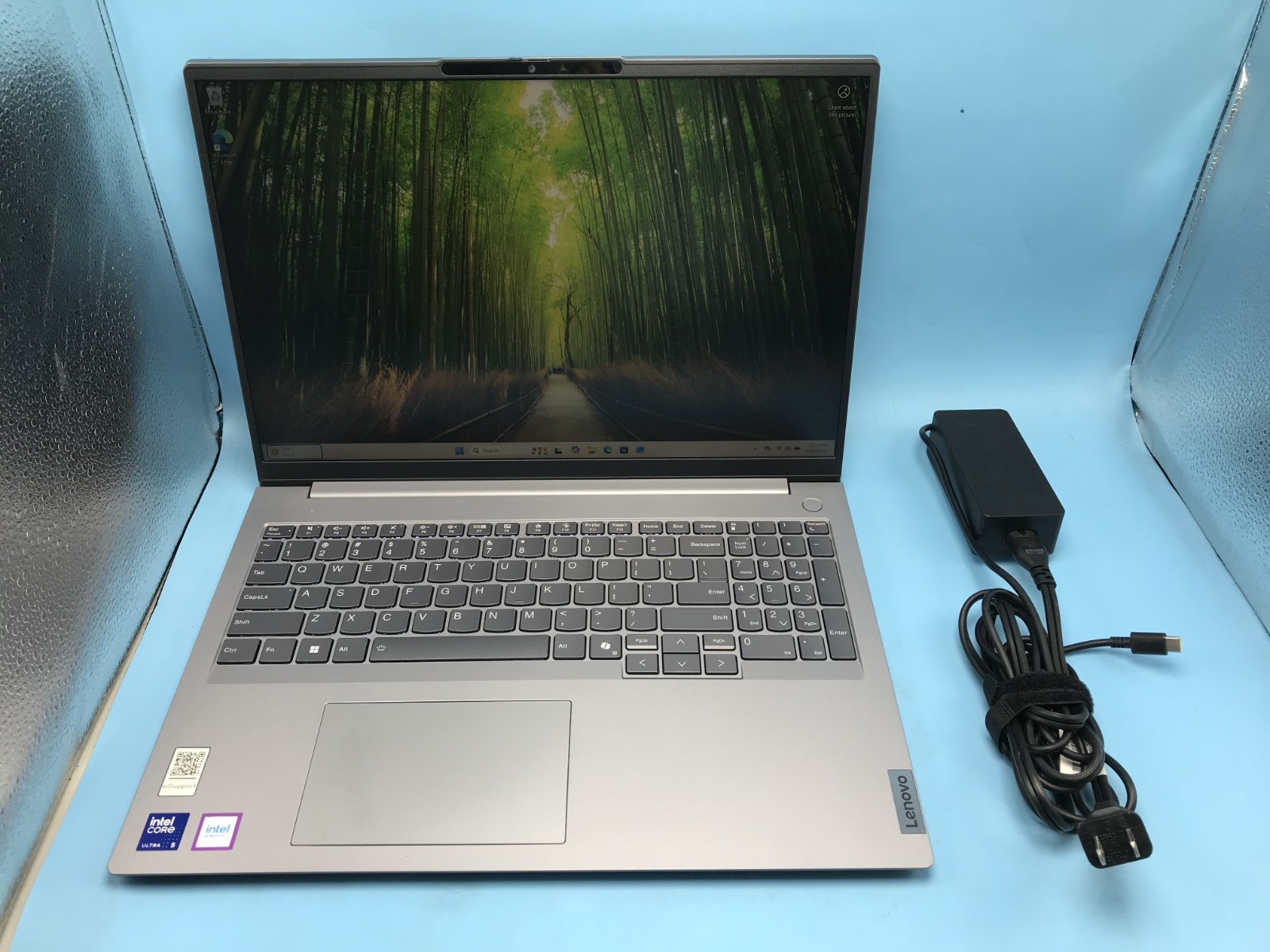 Lenovo ThinkBook 16 G7 IML 16″ Core Ultra 5 125U 1.30GHZ 16GB RAM 256GB SSD
