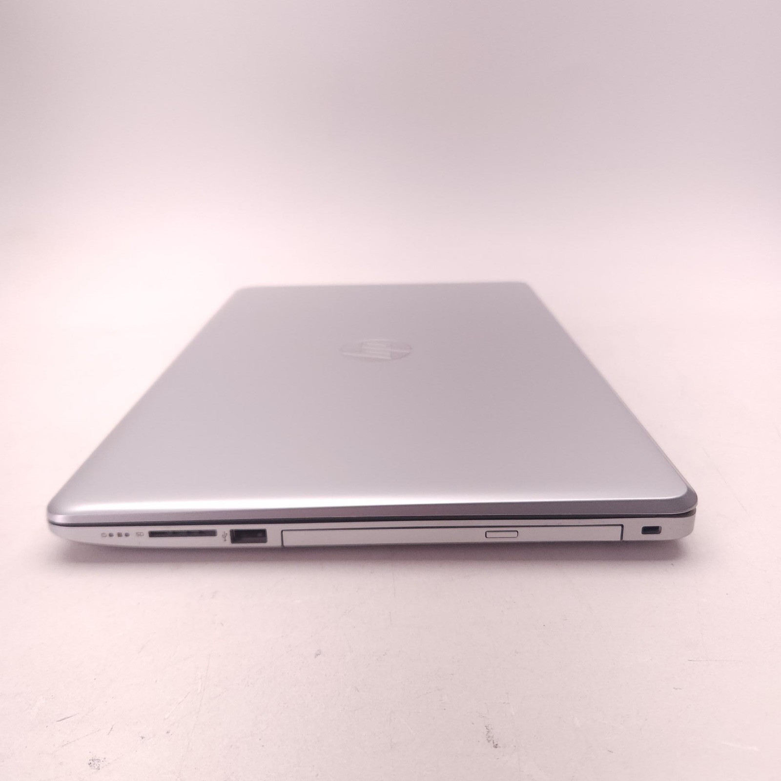 HP Pavilion 15-bs062st 15.6in Laptop Intel i3 7th Gen 6GB 1TB HDD Win10 – Good