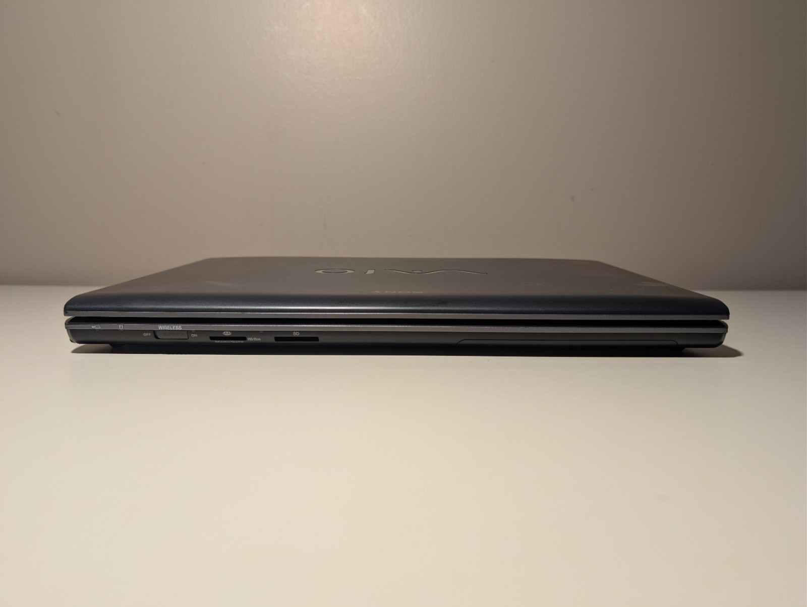16″ SONY VAIO VPCF1 | i7-740QM 16GB RAM 512GB SSD | FHD NVIDIA | Win 10 & 7 Dual