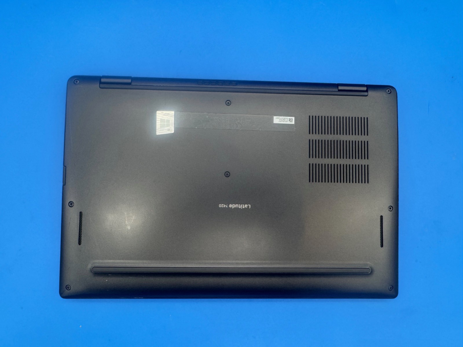 Dell Latitude 7420 Core i7-1185G7 3.0GHz 16GB RAM 512GB NVMe LTE Win 11 Pro