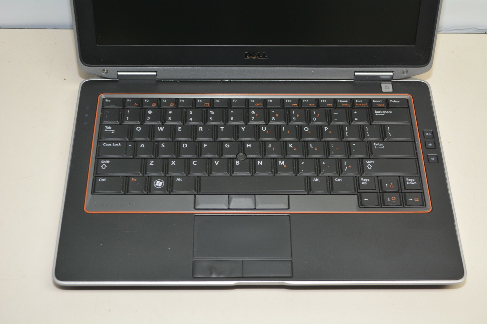 Dell Latitude E6320 i5-2520M 2.50GHz 4GB RAM No HDD #L3