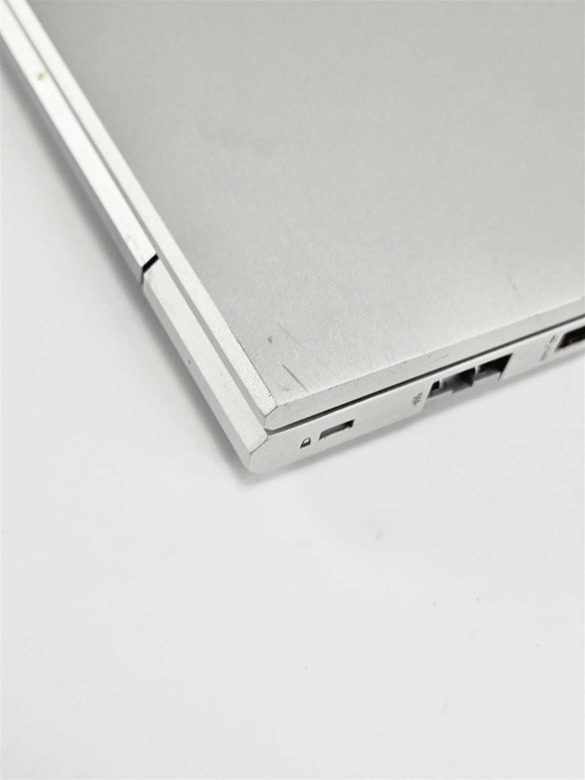 HP ProBook 445 G9 Ryzen 5 5625U 16GB RAM 512GB SDD 14″ Win11 Home AMD Radeon