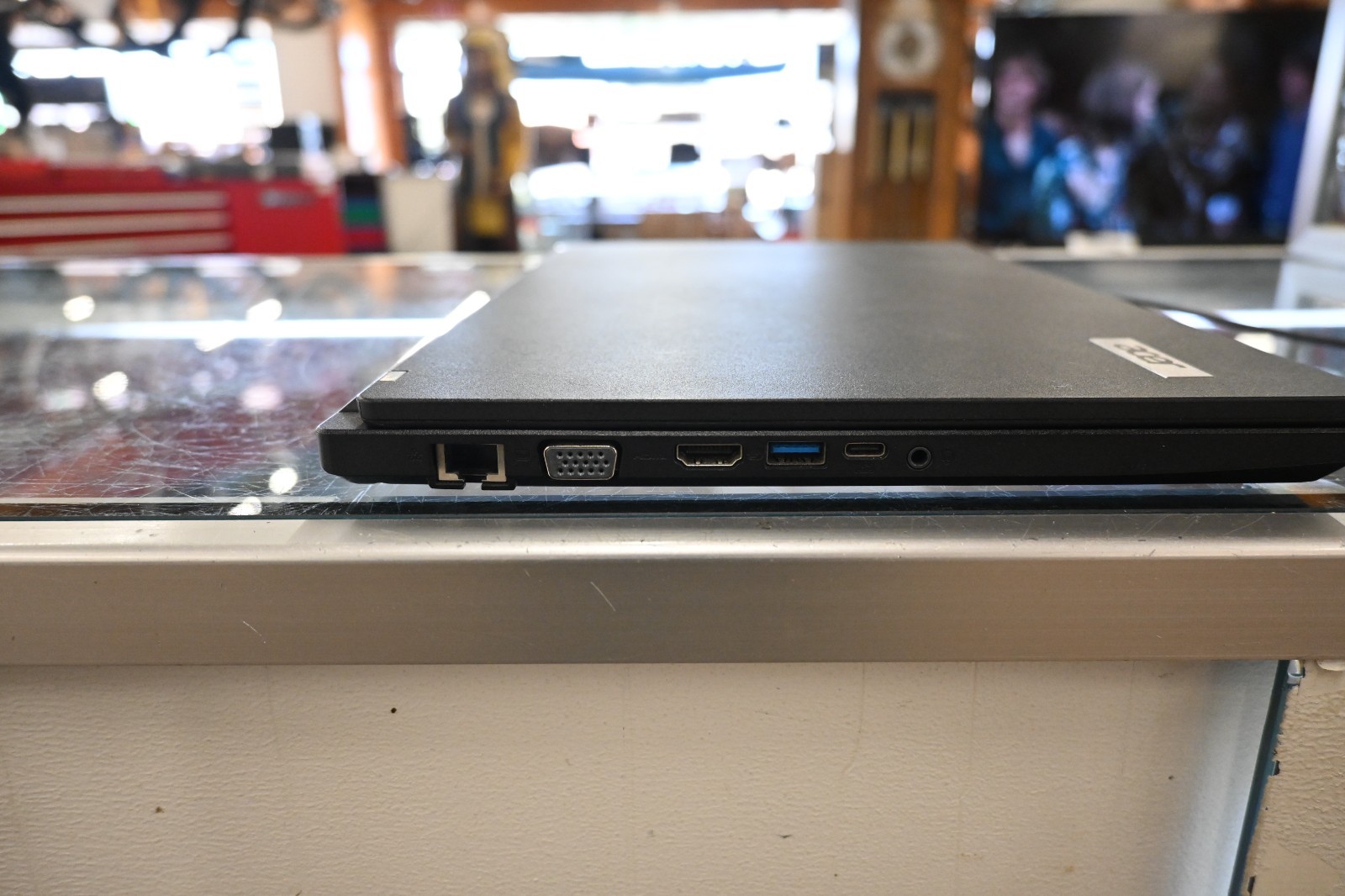 Acer TravelMate P4 P449-M Laptop | 14″ | i5-6200U@2.3GHz | 16GB RAM | 256GB SSD