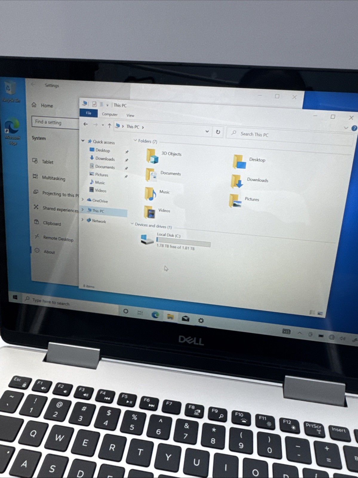 Dell Inspiron 14 5485 Laptop 14-inch 2-in-1, Ryzen 5 3500U, 3.70GHz, 8GB RAM