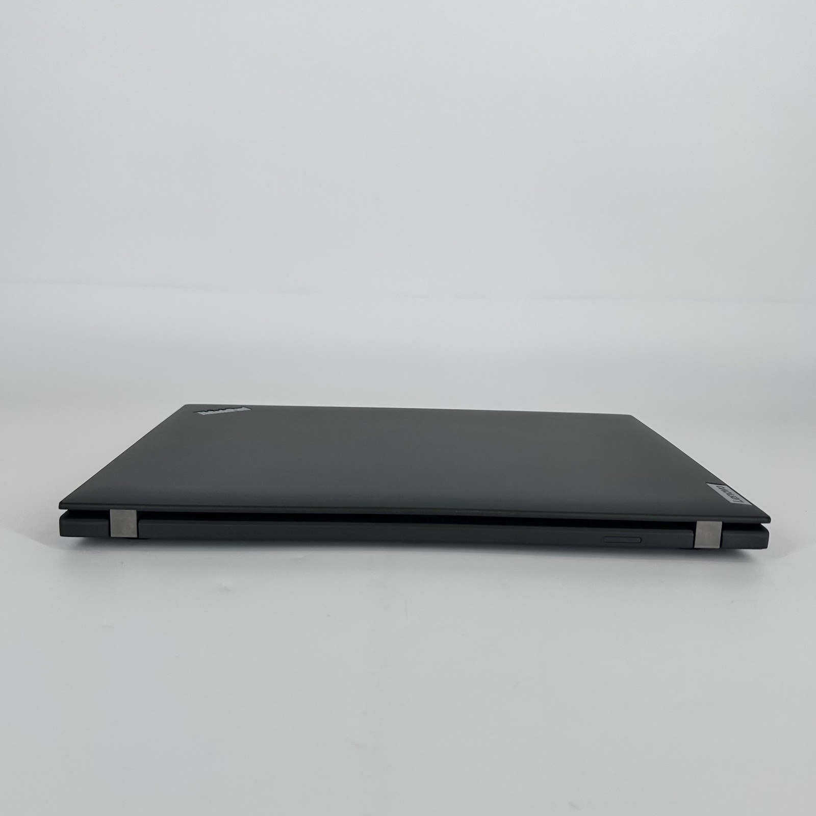 Lenovo ThinkPad T14 Gen 3 Black FHD+ 2.1 GHz i7-1260P 16GB 512GB SSD Good