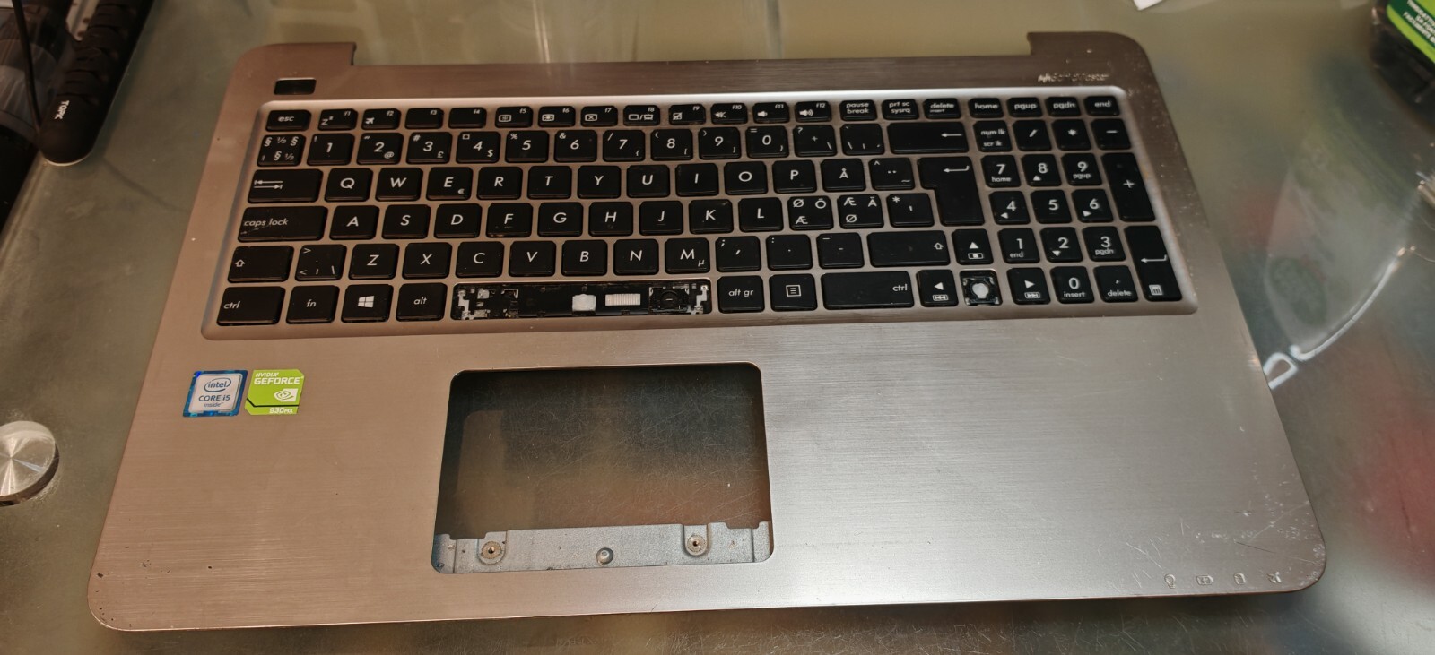 ASUS X556U R556U F556U R558 TOP BODY PALMREST 13N0-UAA0801 13NB0BG3AP0101