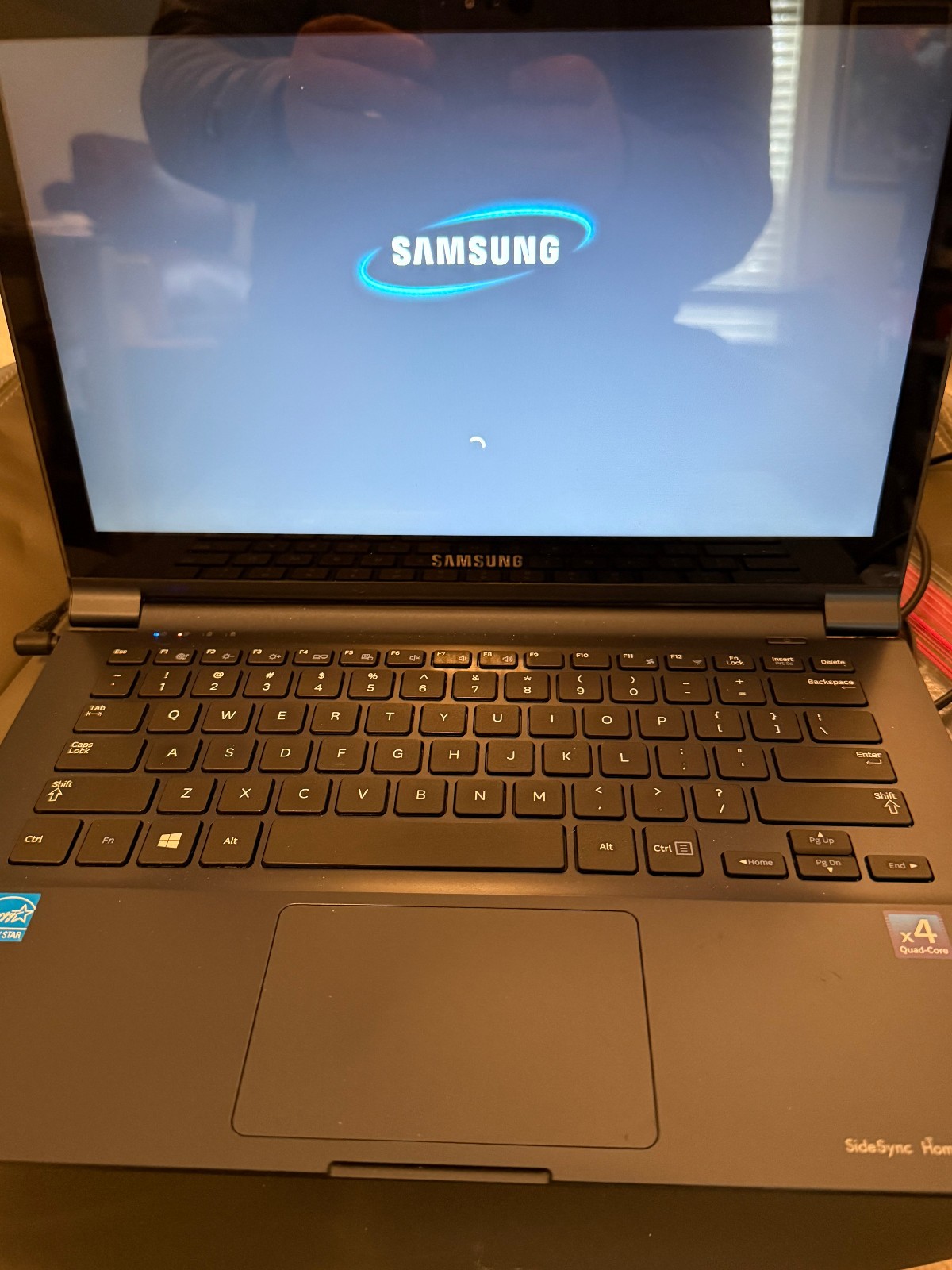 Samsung Notebook NP915S3G AMD Quad-Core 1.4 GHz 4GB RAM 128GB SSD Has OS