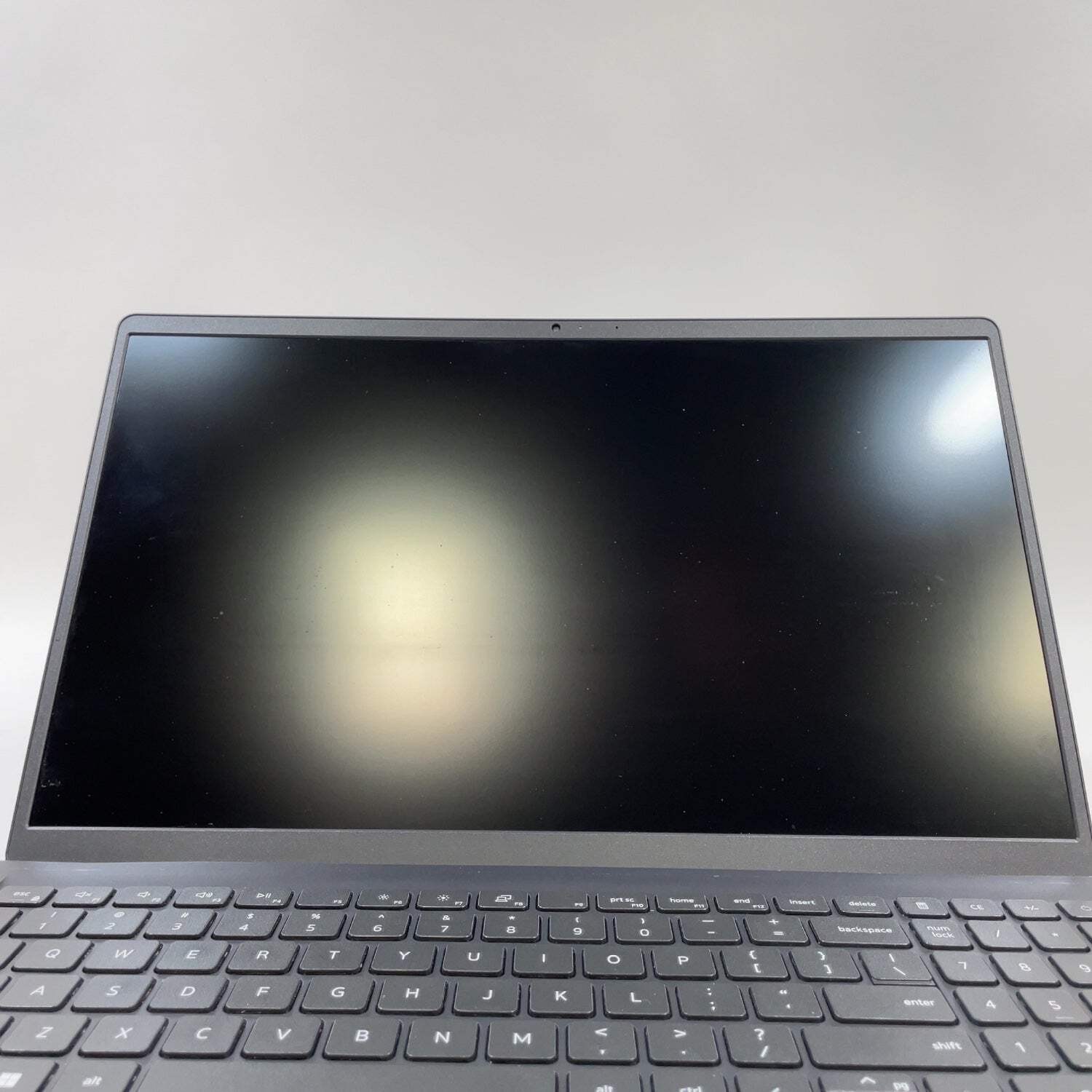 Dell Inspiron 3520 15.6″ i5-1235U 1.3GHz 16GB RAM 512GB SSD