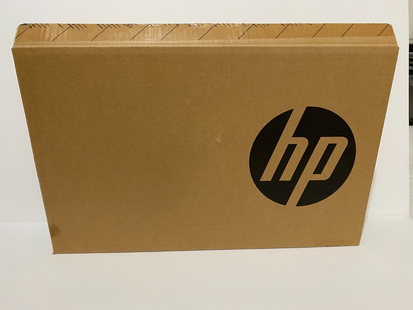 HP ZBook Firefly G10 14″ FHD+ 1.8GHz i7-1365U/32GB/1TB Win11 Pro 25H2 NEW