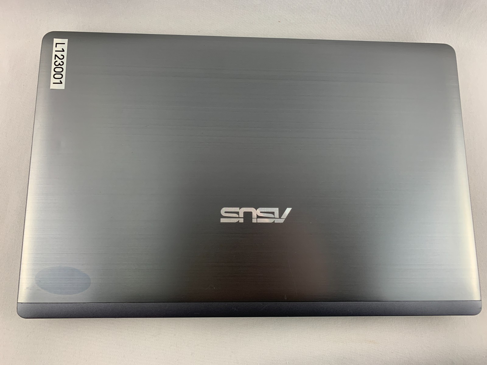 Asus U57A Laptop Intel Core i5-2450M 2.5GHz 6GB RAM 750GB HDD Win 7, New Battery