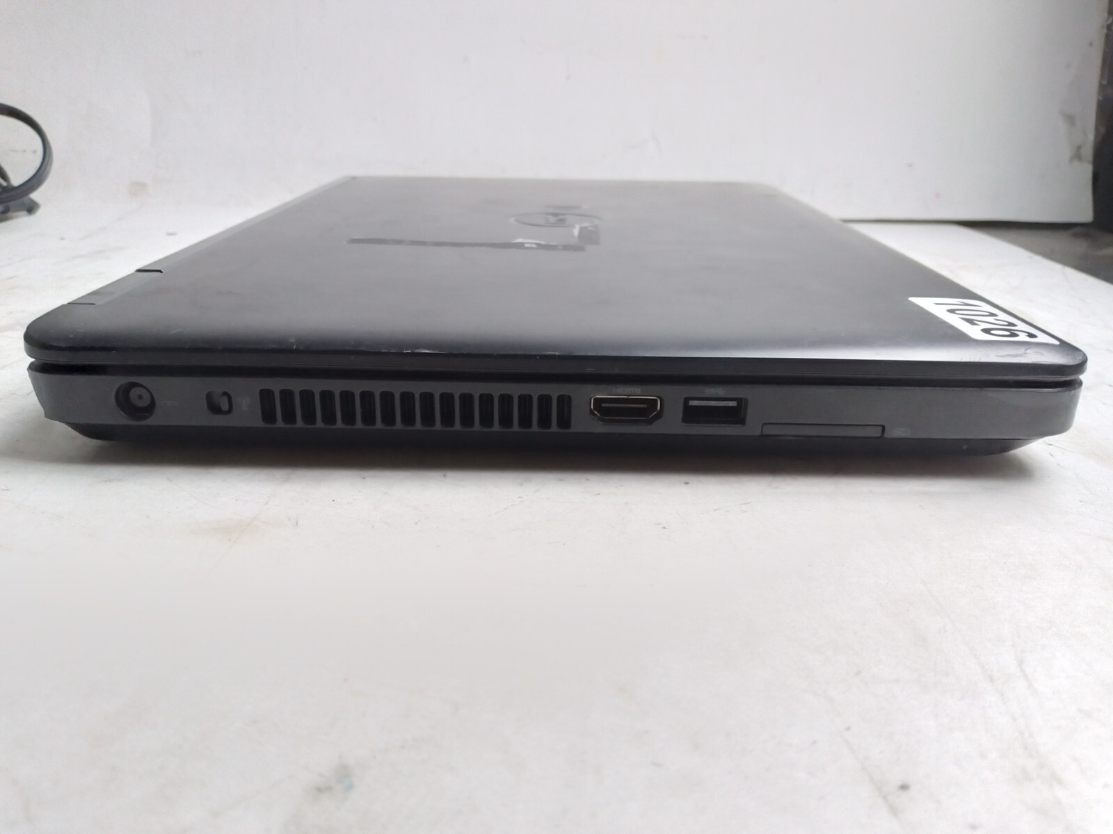 Dell Latitude E5440 w/i3-4010U, 4GB RAM, 14″ Laptop for Parts/Repair