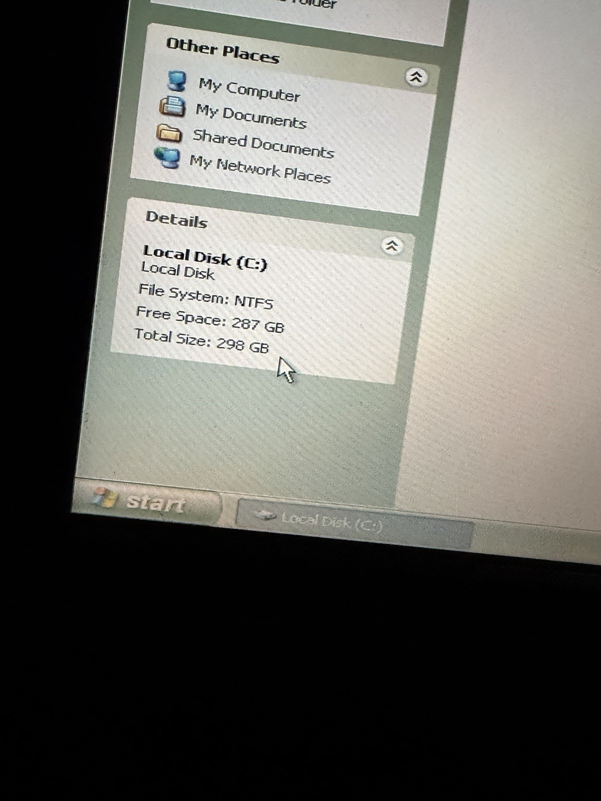 Dell Inspiron 1300 14.1″ Laptop Pentium M 1.8Ghz 1GB 300GB Windows XP Pro VTG