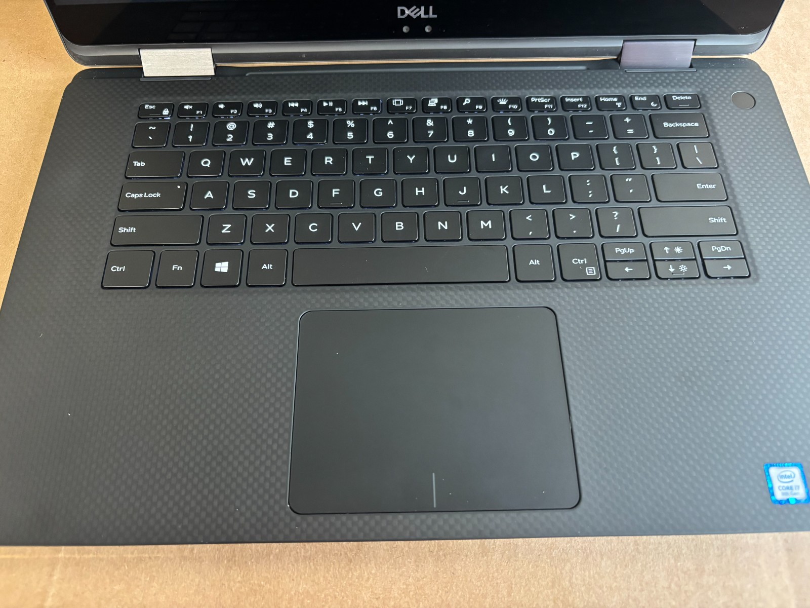 DELL XPS 15 9575 i7-8705G 3.1GHZ DDR4 16GB NVME 256GB RX VEGA TOUCH SCREEN