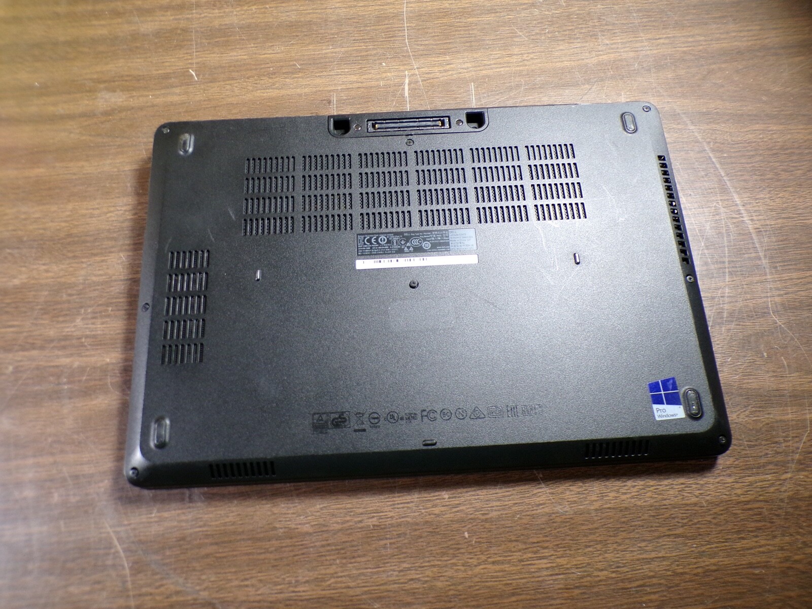 DELL LATITUDE E5470 INTEL CORE i5-6300U 2.40GHZ 8GB RAM **NO HD/ NO CADDIE