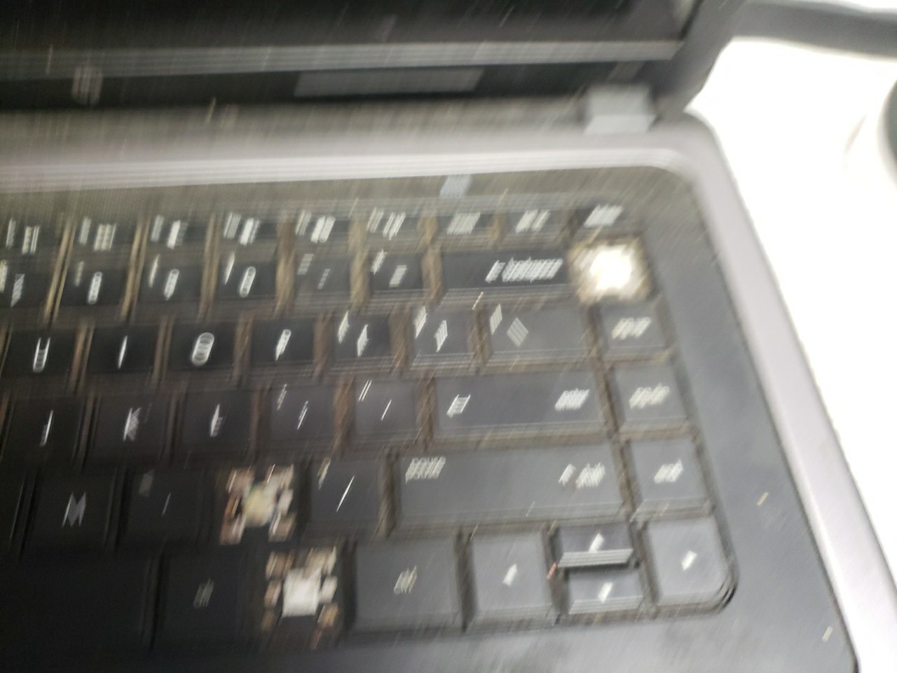 HP 2000 NOTEBOOK BOOTS TO BIOS AMD E-2 4GB RAM 15.6 SCREEN READ AD FREE SHIP