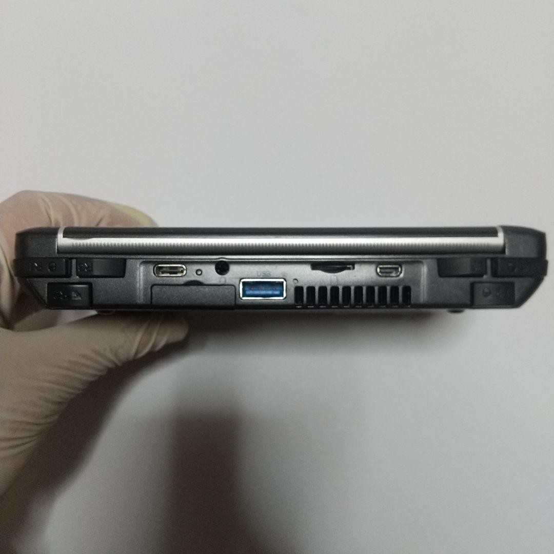 GPD WIN2 Handheld Gaming PC Intel m3-7Y30 8GB RAM 128GB SSD Windows 11