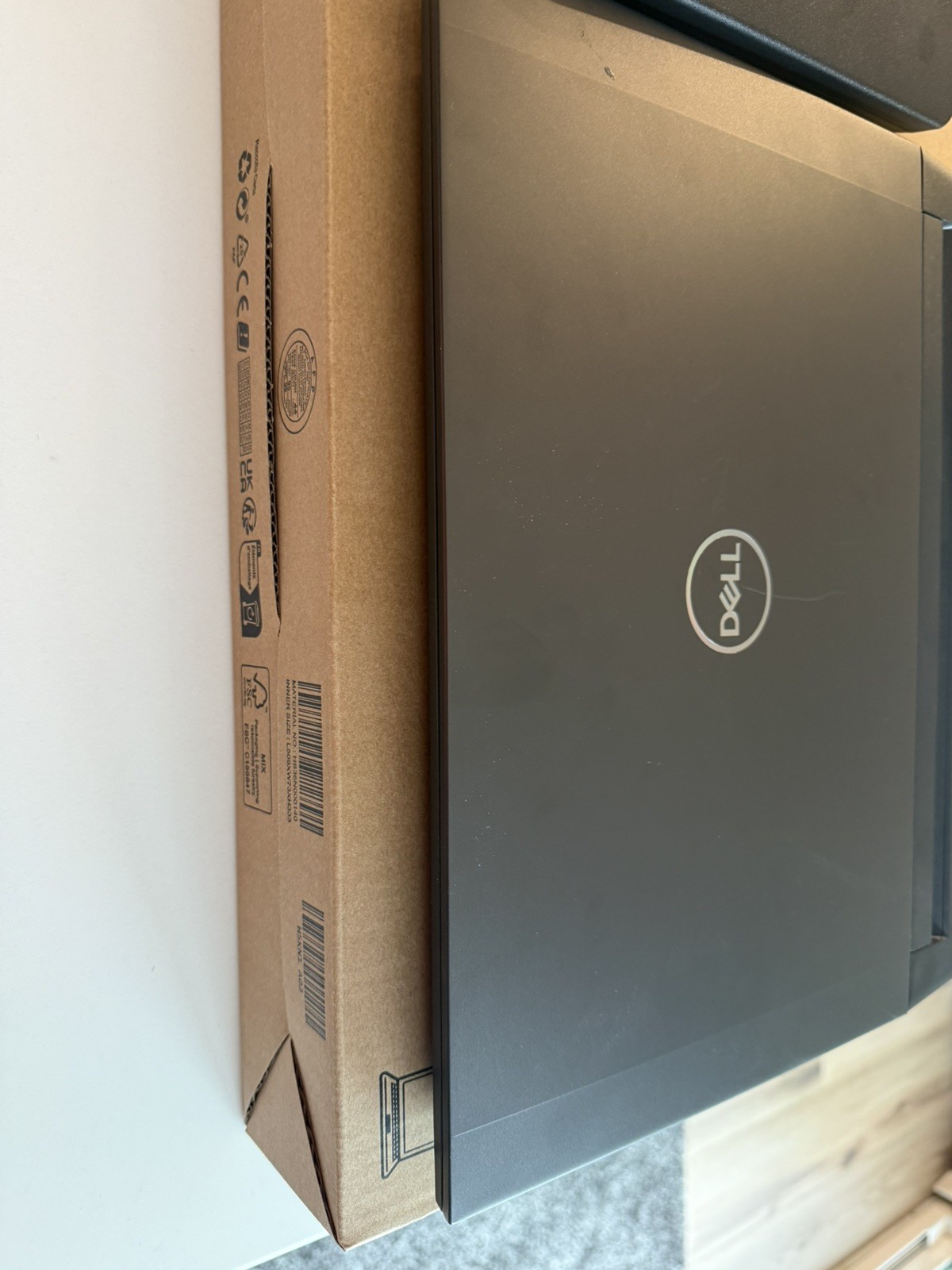 Dell G15 5520 Gaming Laptop – Intel i9 GTX 3070ti 1TB 32G DDR5 – WQHD 240Hz
