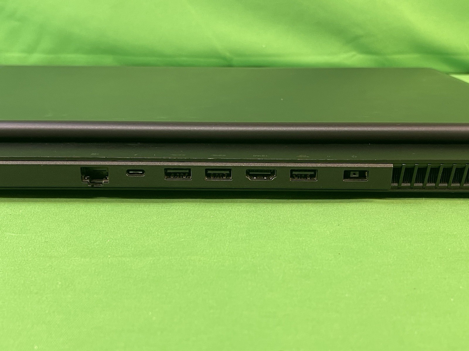 Lenovo Legion 5 17ITH6H i7-11800H | For Parts – No Boot | No RAM, No HDD