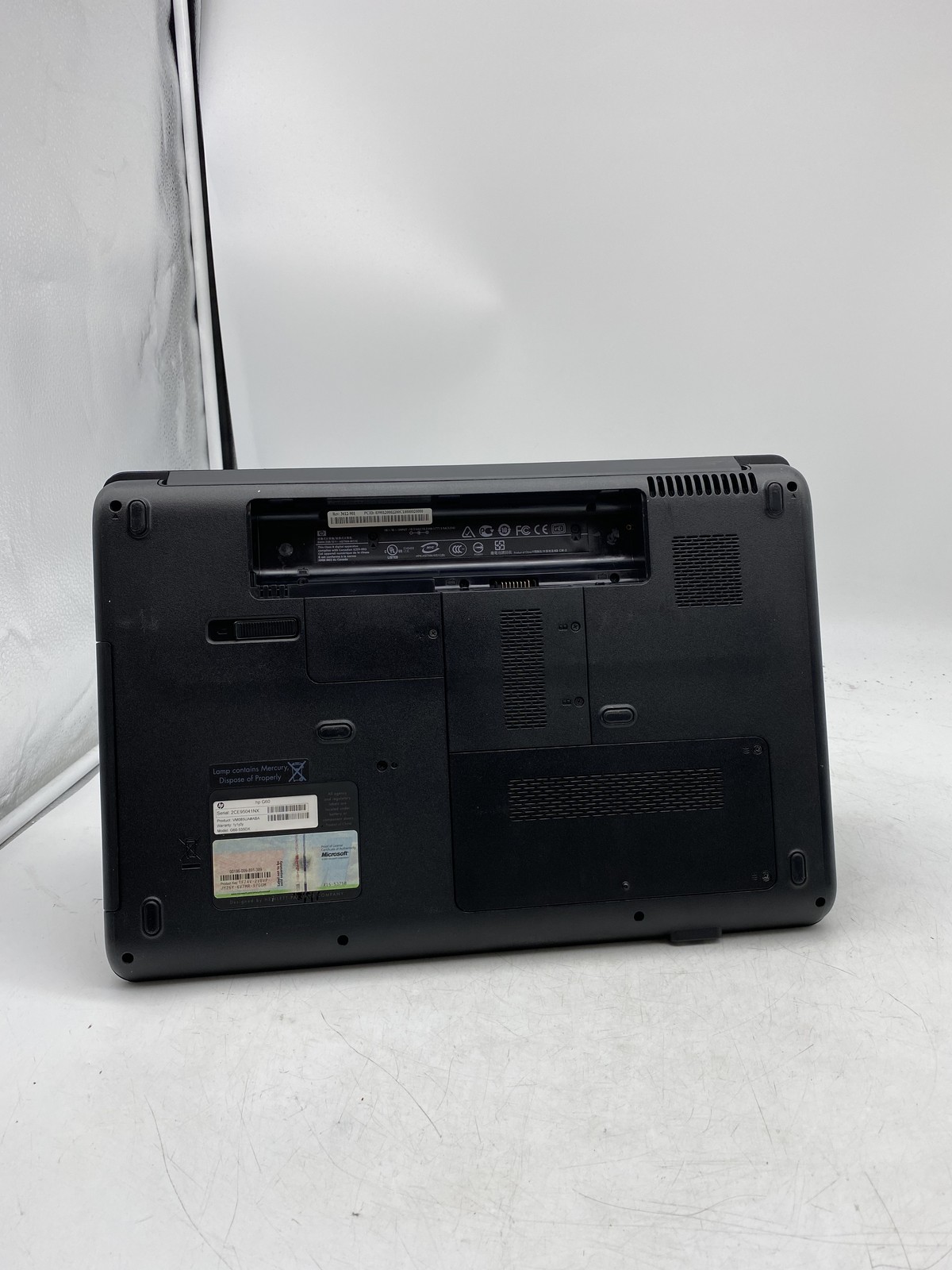 HP G60 NoteBook Laptop Intel Pentium T4300 2.1GHz 3GB RAM 320GB HDD W10P