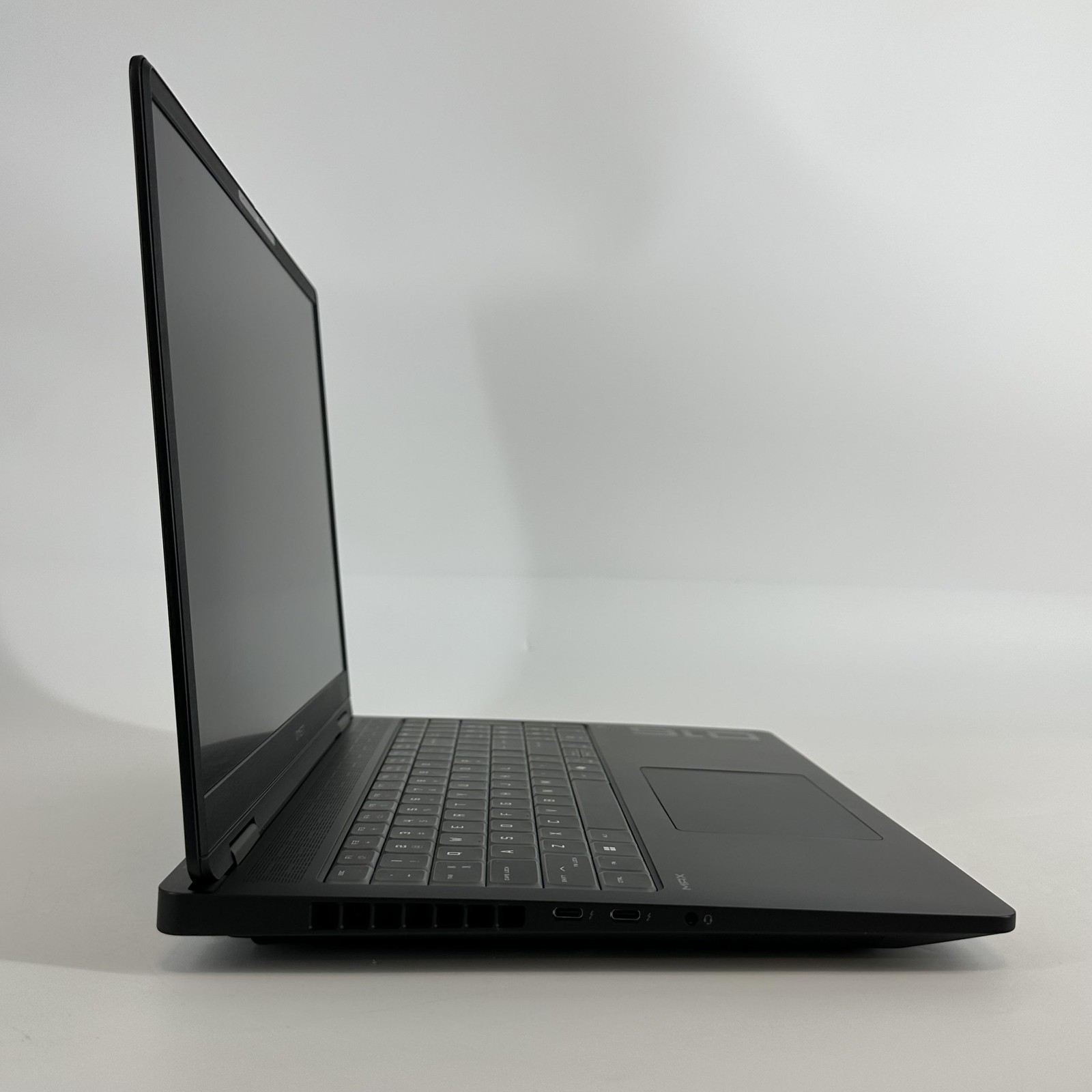 HP Omen Max 16 240Hz QHD+ 2.7 GHz Ultra 9 275HX 32GB 1TB SSD RTX 5080 Very Good