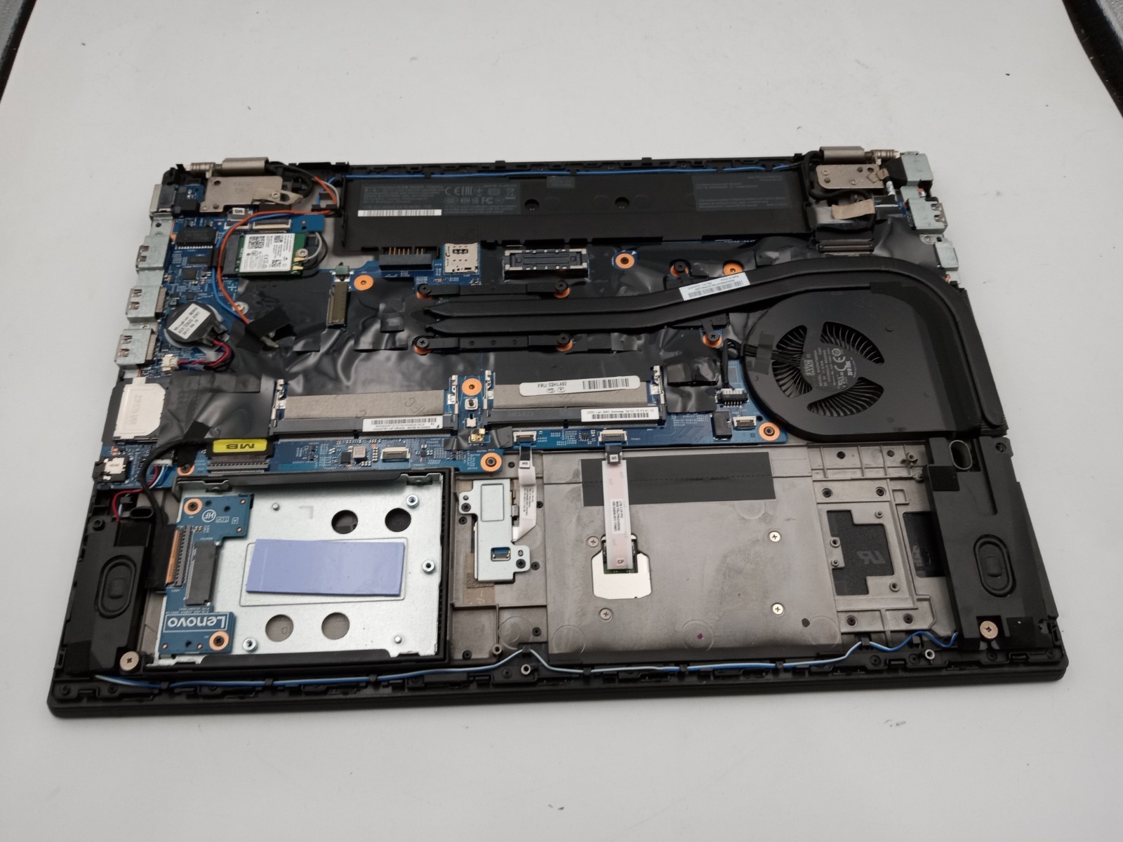 Lenovo ThinkPad P51s 15.6″ Laptop Intel i7-6500U – PARTS / REPAIR – READ -RR