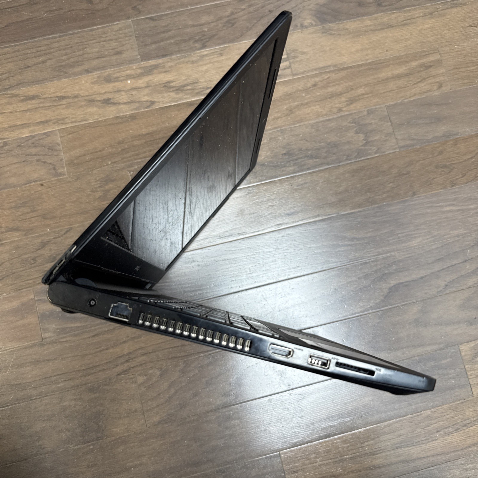 Dell Inspiron 15 Laptop 2016 Black with Battery and 45W Power Adapter