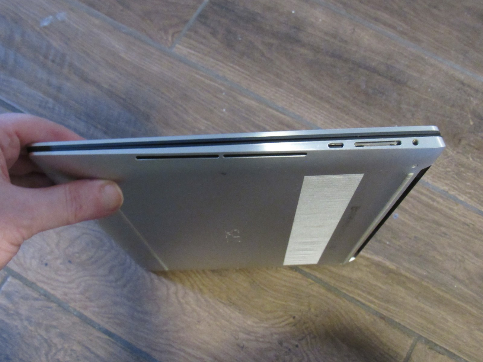 Dell XPS 15 9530 i9-13900H 24GB RAM 1TB SSD RTX 4060 4k UHD+ Touchscreen EXCLNT!