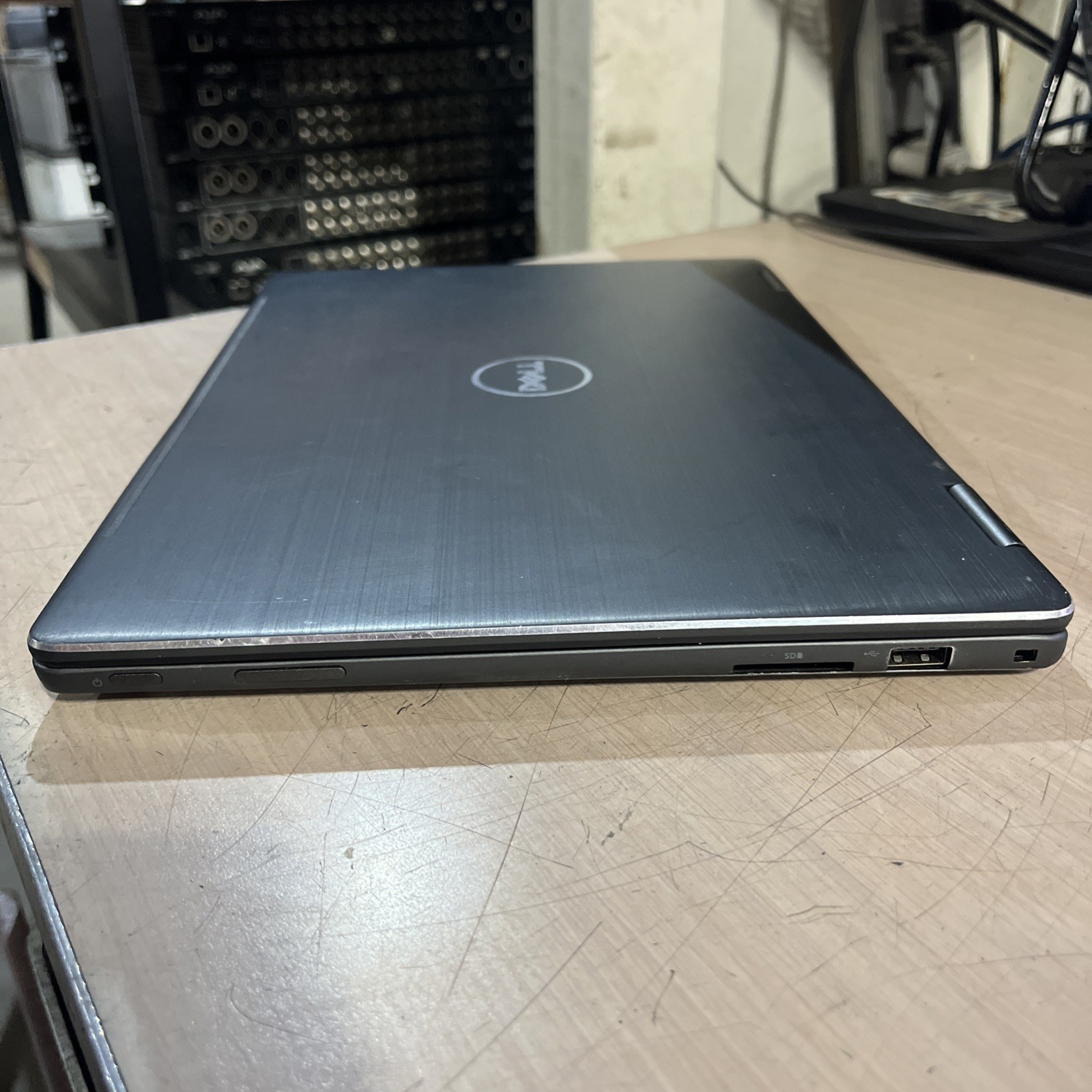 DELL LATITUDE 3379 INTEL CORE I5-6300U 8GB RAM NO HD